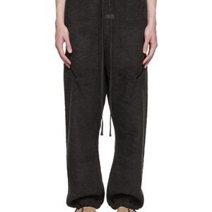 FEAR OF GOD ESSENTIALS
Black Polyester Lounge Pants